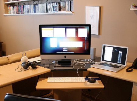 Sentuhan Sederhana yang Membuat Ruang Kerja Lebih Hangat